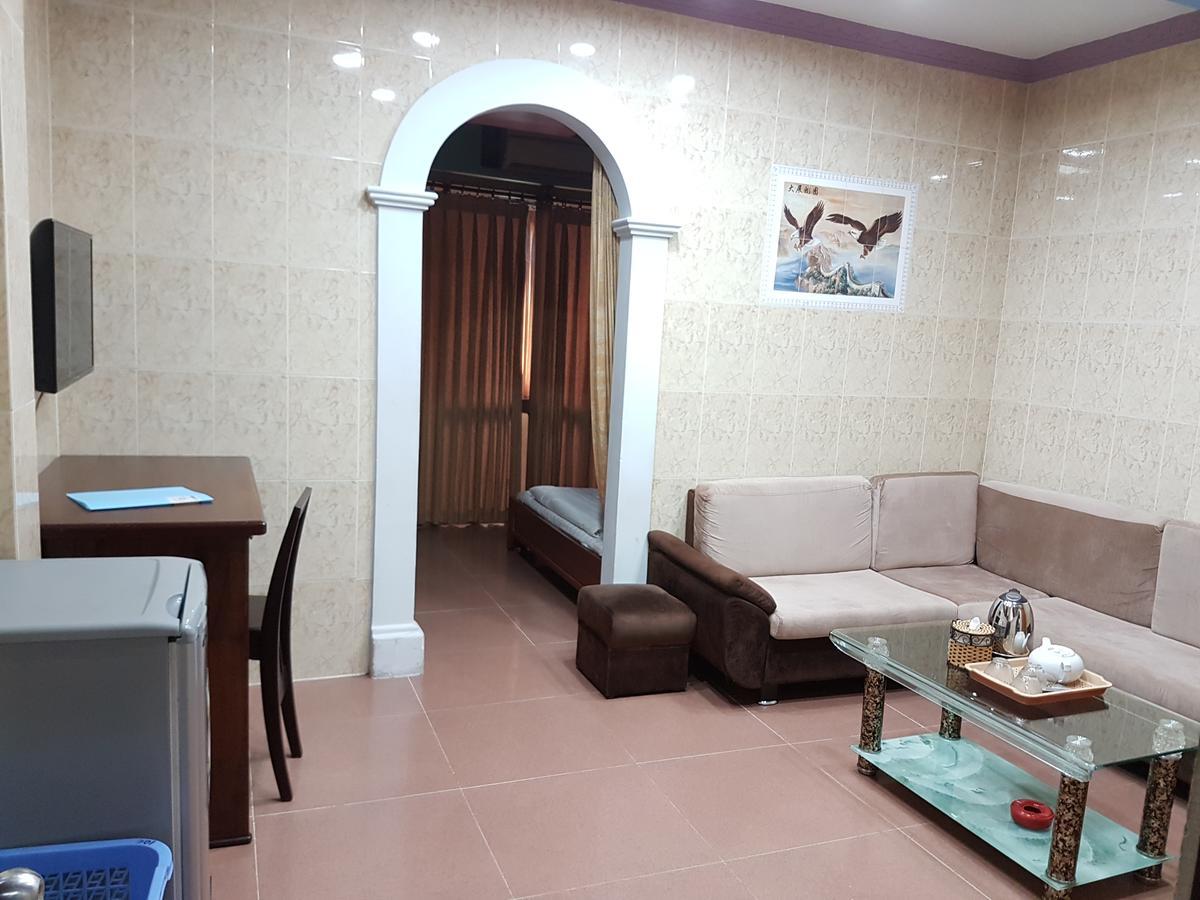 Le Ai Hotel Ho Chi Minh City Exterior photo